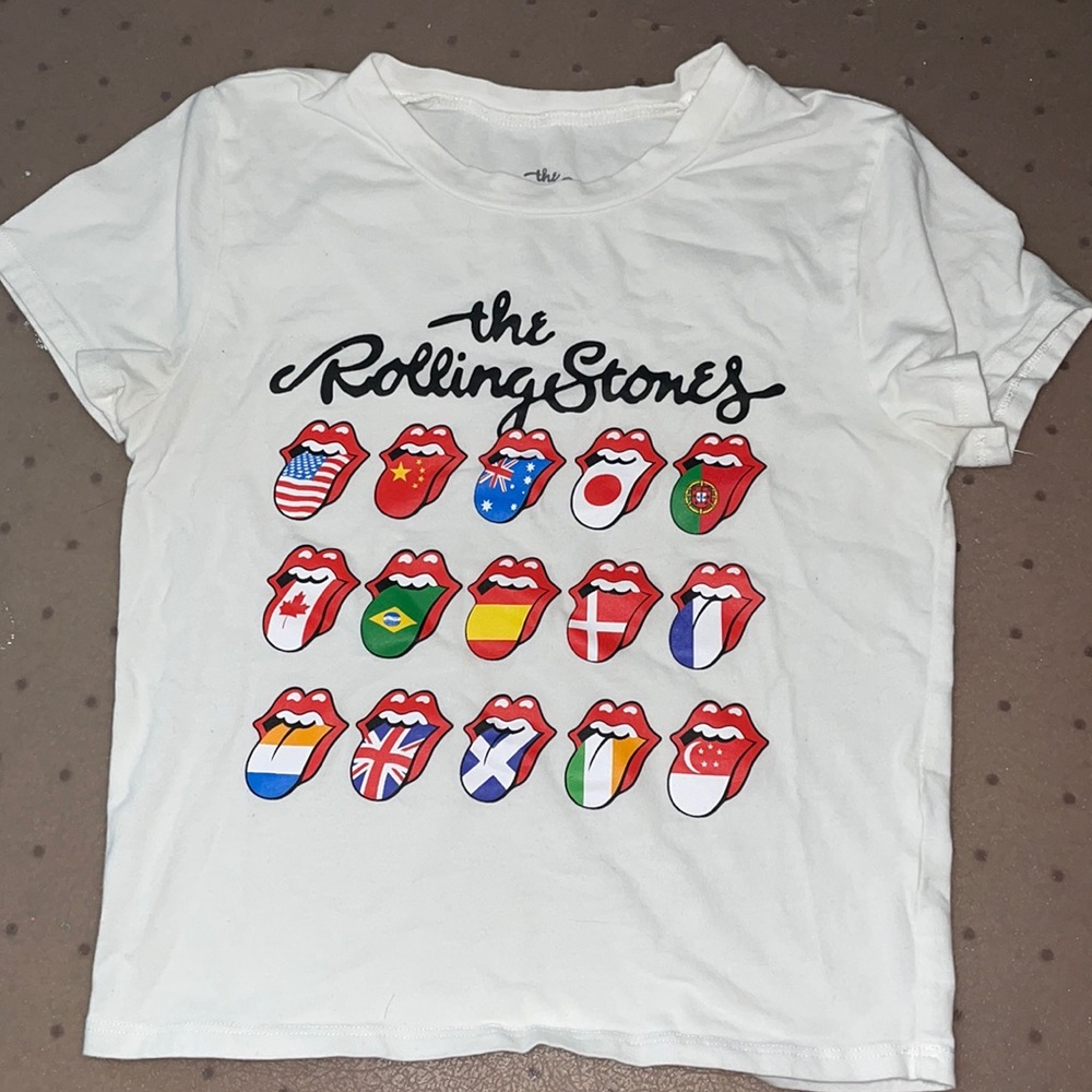 Printed graphic tee